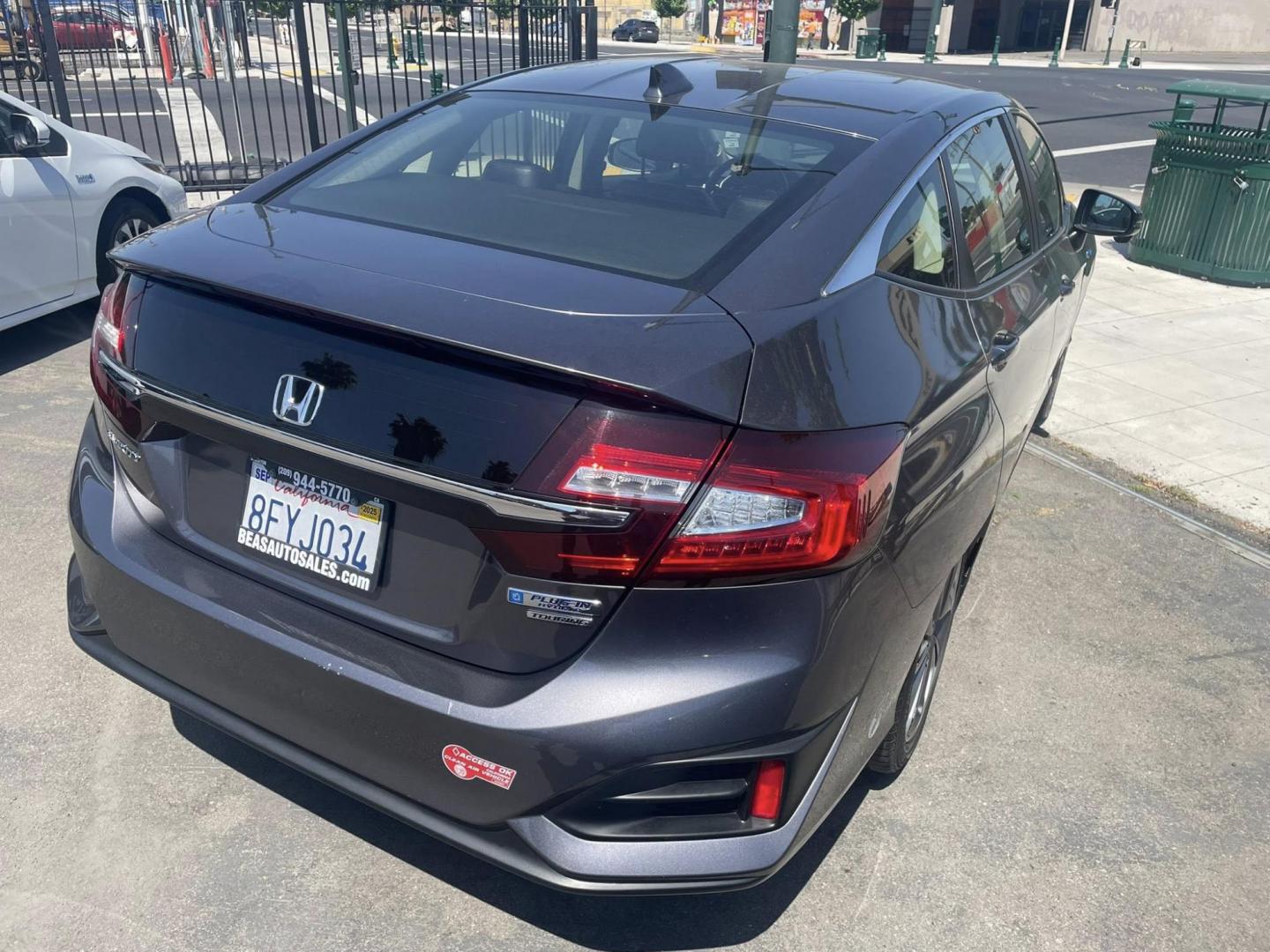 2018 DARK GRAY Honda Clarity Touring Plug-In Hybrid (JHMZC5F35JC) with an 1.5L L4 DOHC 16V HYBRID engine, CVT transmission, located at 744 E Miner Ave, Stockton, CA, 95202, (209) 944-5770, 37.956863, -121.282082 - PLUS TAXES AND FEES NO CHARGER AVAILABLE - Photo#14