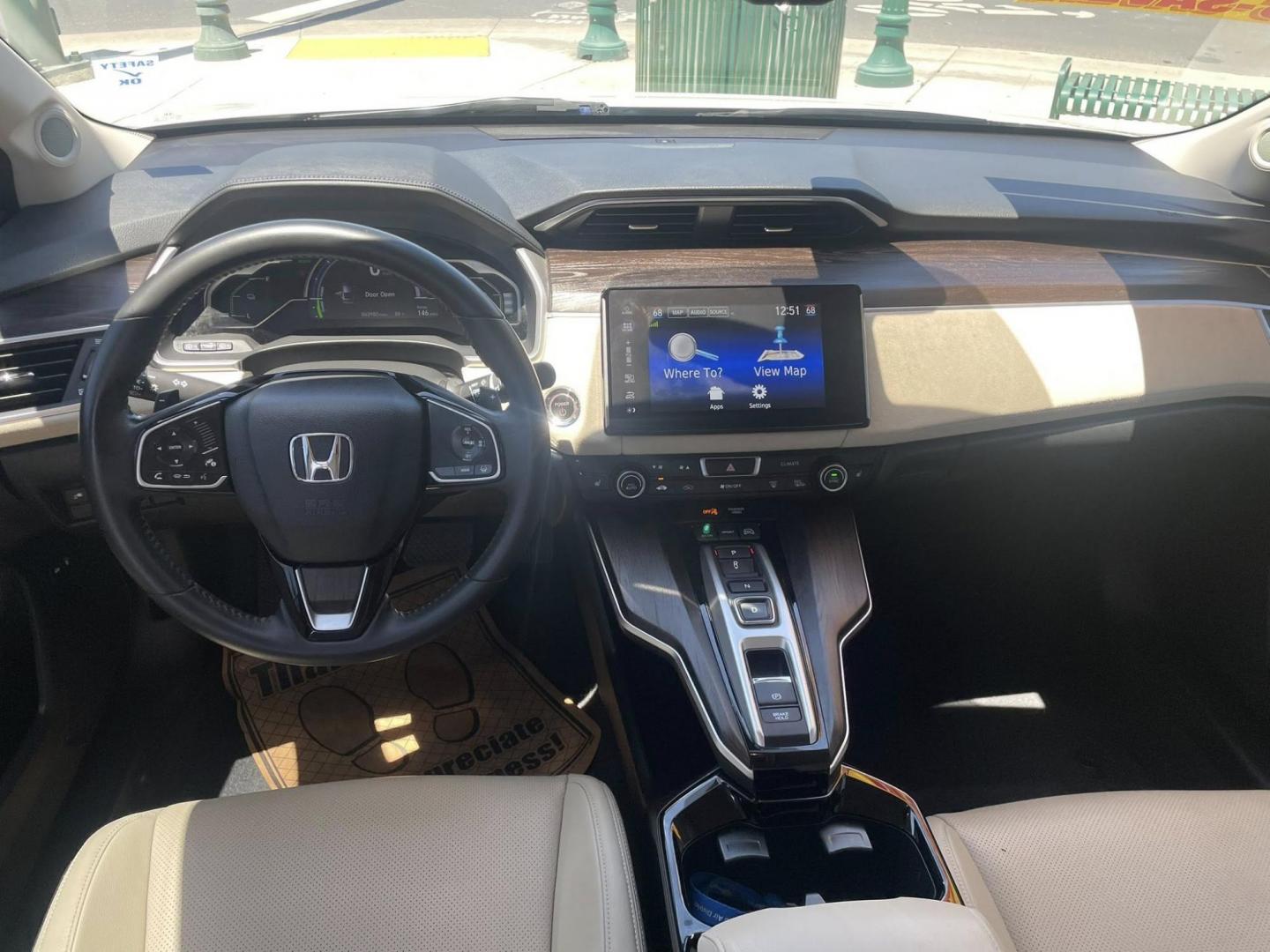 2019 Honda Clarity Touring Plug-In Hybrid (JHMZC5F38KC) with an 1.5L L4 DOHC 16V HYBRID engine, CVT transmission, located at 744 E Miner Ave, Stockton, CA, 95202, (209) 944-5770, 37.956863, -121.282082 - PLUS TAXES AND FEES NO CHARGER AVAILABLE - Photo#6