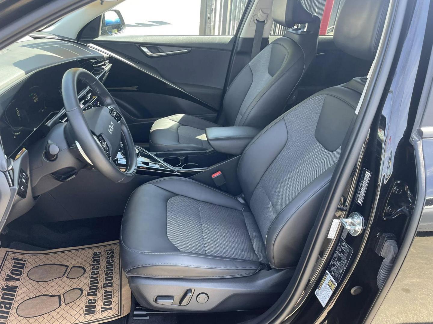 2023 Kia Niro EX (KNDCS3LF9P5) with an 1.6L L4 DOHC 16V HYBRID engine, 6A transmission, located at 744 E Miner Ave, Stockton, CA, 95202, (209) 944-5770, 37.956863, -121.282082 - Photo#6