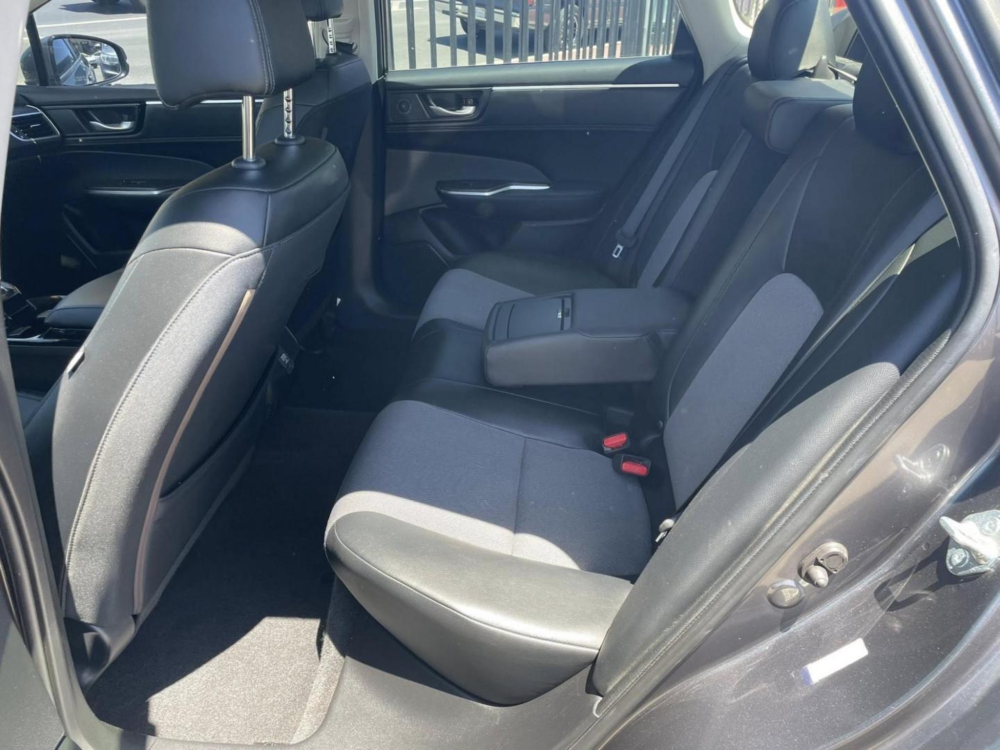 2018 Honda Clarity Plug-In Hybrid (JHMZC5F16JC) with an 1.5L L4 DOHC 16V HYBRID engine, CVT transmission, located at 744 E Miner Ave, Stockton, CA, 95202, (209) 944-5770, 37.956863, -121.282082 - PLUS TAXES AND FEES NO CHARGER AVAILABLE - Photo#8