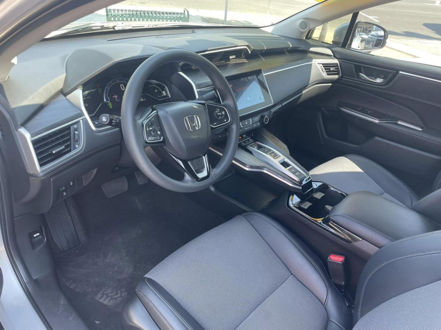 2021 Honda Clarity Plug-In Hybrid (JHMZC5F11MC) with an 1.5L L4 DOHC 16V HYBRID engine, CVT transmission, located at 744 E Miner Ave, Stockton, CA, 95202, (209) 944-5770, 37.956863, -121.282082 - PLUS TAXES AND FEES NO CHARGER AVAILABLE - Photo#6