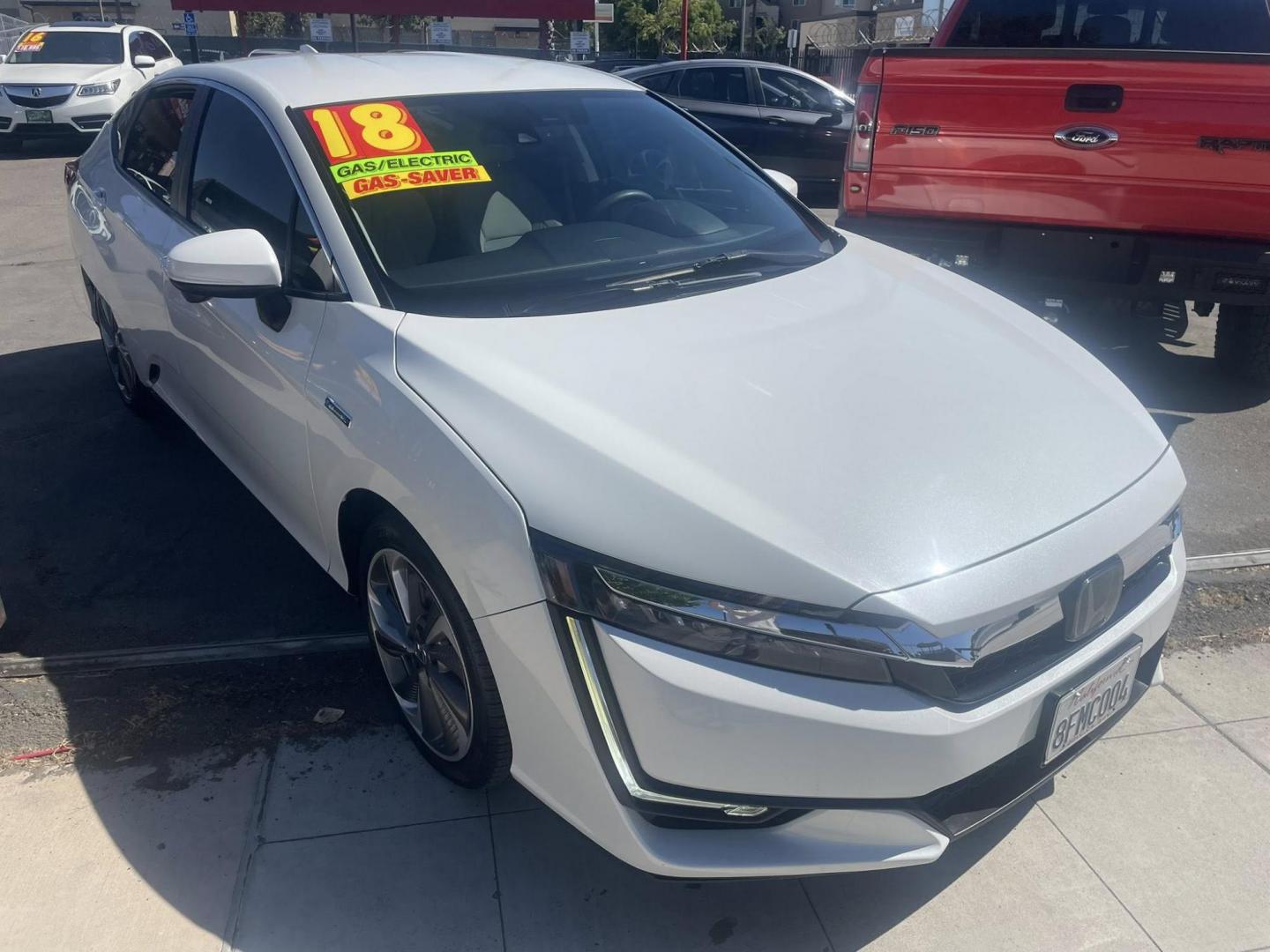 2018 Honda Clarity Plug-In Hybrid (JHMZC5F17JC) with an 1.5L L4 DOHC 16V HYBRID engine, CVT transmission, located at 744 E Miner Ave, Stockton, CA, 95202, (209) 944-5770, 37.956863, -121.282082 - PLUS TAXES AND FEES NO CHARGER AVAILABLE - Photo#1
