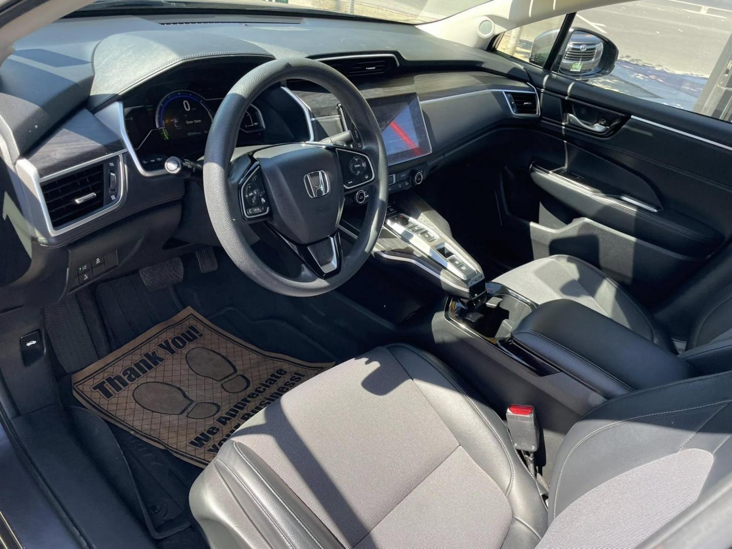 2020 Honda Clarity Plug-In Hybrid (JHMZC5F1XLC) with an 1.5L L4 DOHC 16V HYBRID engine, CVT transmission, located at 744 E Miner Ave, Stockton, CA, 95202, (209) 944-5770, 37.956863, -121.282082 - PLUS TAXES AND FEES NO CHARGER AVAILABLE - Photo#6