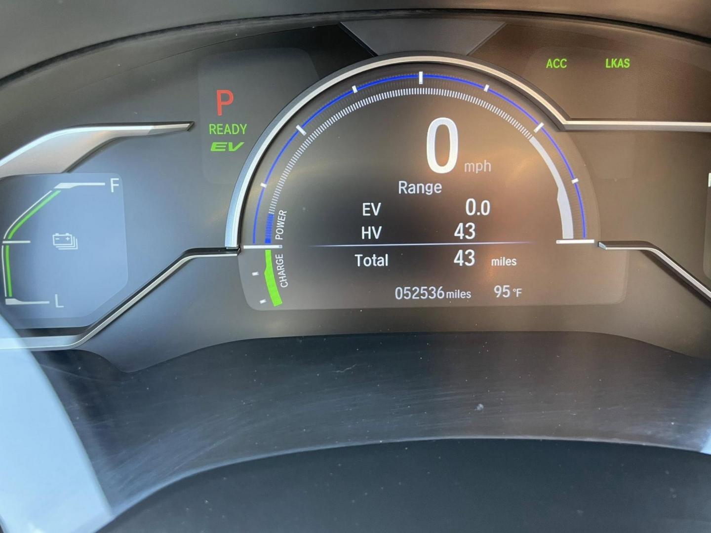 2019 Honda Clarity Plug-In Hybrid (JHMZC5F12KC) with an 1.5L L4 DOHC 16V HYBRID engine, CVT transmission, located at 744 E Miner Ave, Stockton, CA, 95202, (209) 944-5770, 37.956863, -121.282082 - Photo#13