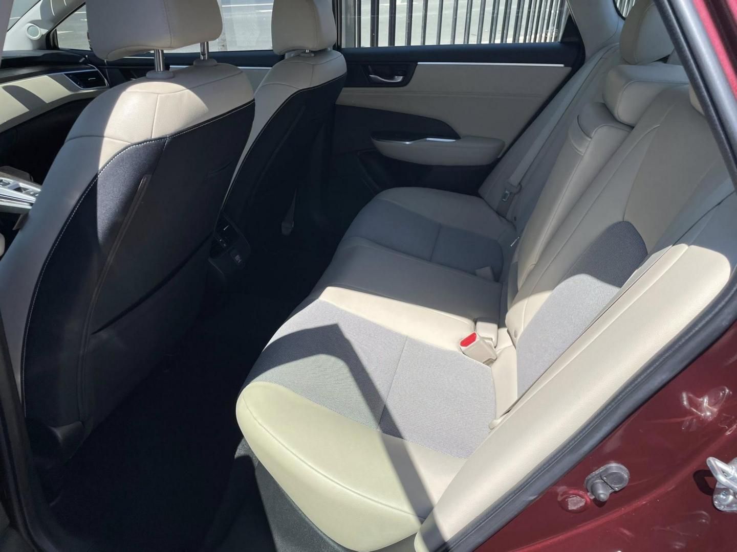 2019 Honda Clarity Plug-In Hybrid (JHMZC5F12KC) with an 1.5L L4 DOHC 16V HYBRID engine, CVT transmission, located at 744 E Miner Ave, Stockton, CA, 95202, (209) 944-5770, 37.956863, -121.282082 - Photo#9