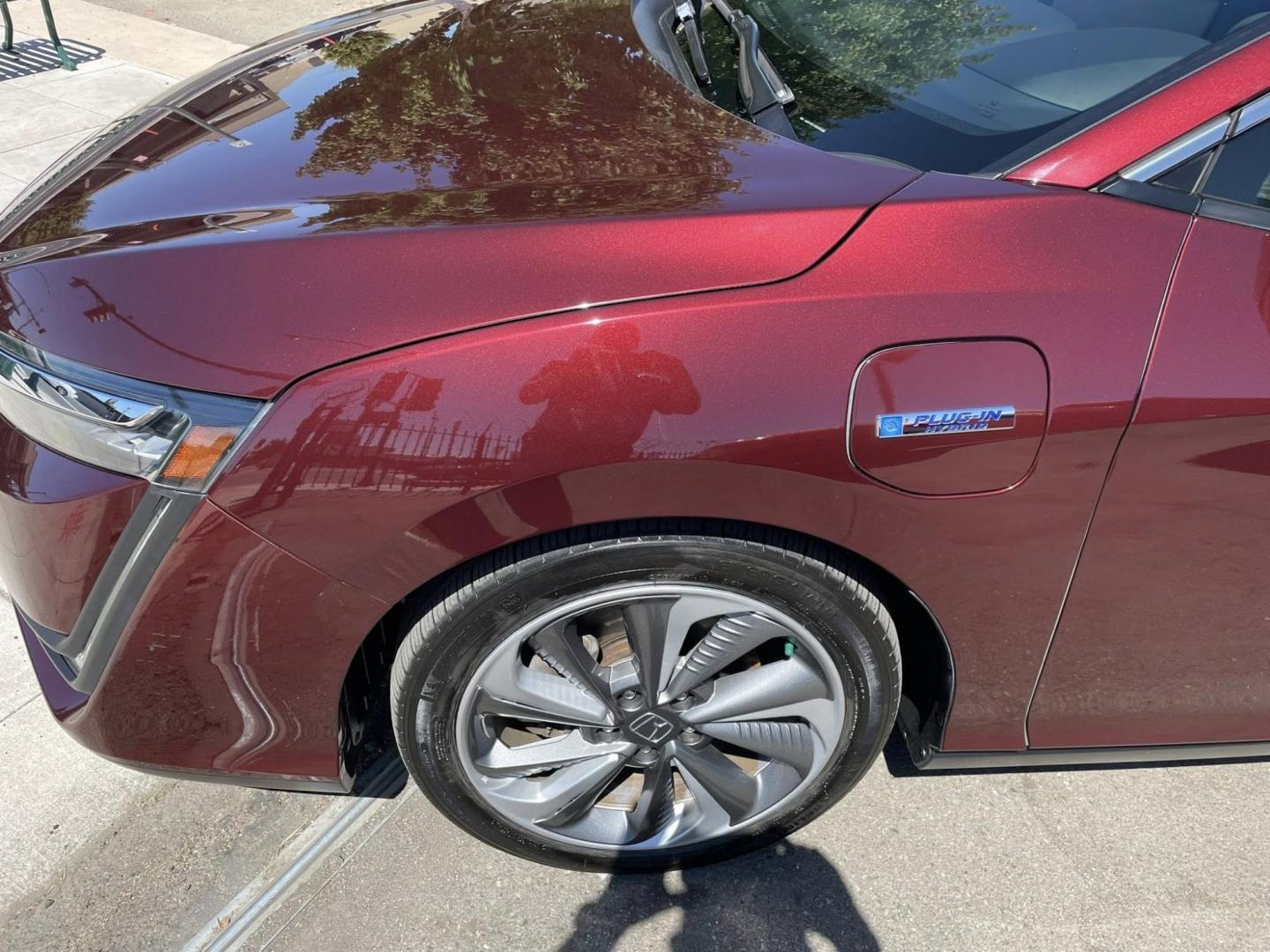 2019 Honda Clarity Plug-In Hybrid (JHMZC5F12KC) with an 1.5L L4 DOHC 16V HYBRID engine, CVT transmission, located at 744 E Miner Ave, Stockton, CA, 95202, (209) 944-5770, 37.956863, -121.282082 - Photo#4