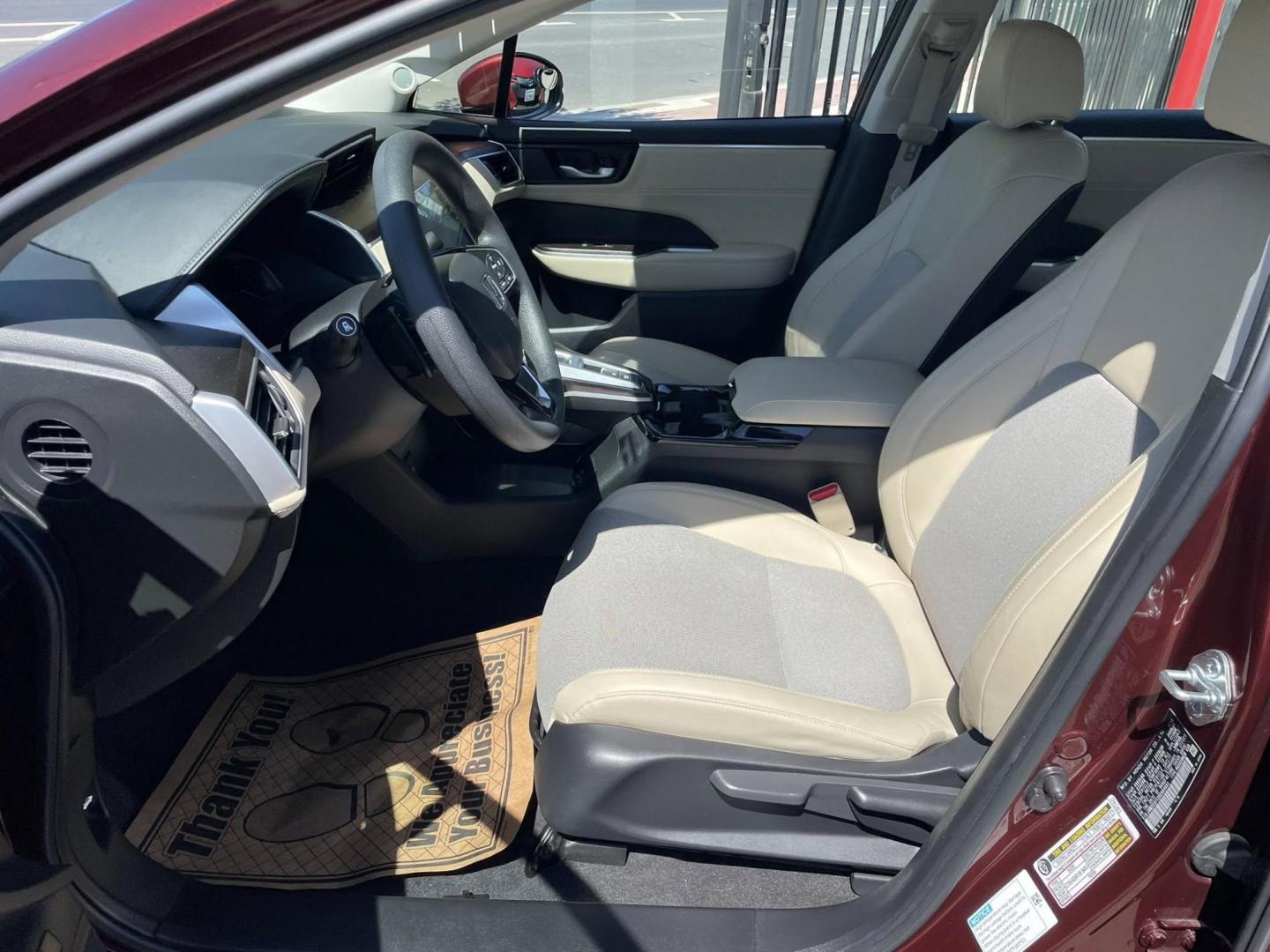 2019 Honda Clarity Plug-In Hybrid (JHMZC5F12KC) with an 1.5L L4 DOHC 16V HYBRID engine, CVT transmission, located at 744 E Miner Ave, Stockton, CA, 95202, (209) 944-5770, 37.956863, -121.282082 - Photo#7