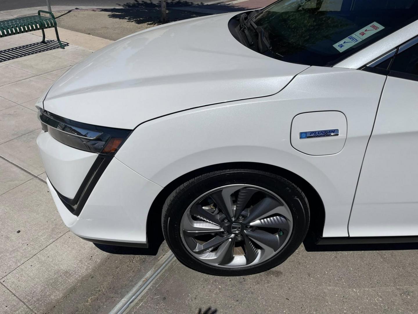 2018 Honda Clarity Plug-In Hybrid (JHMZC5F17JC) with an 1.5L L4 DOHC 16V HYBRID engine, CVT transmission, located at 744 E Miner Ave, Stockton, CA, 95202, (209) 944-5770, 37.956863, -121.282082 - Photo#3
