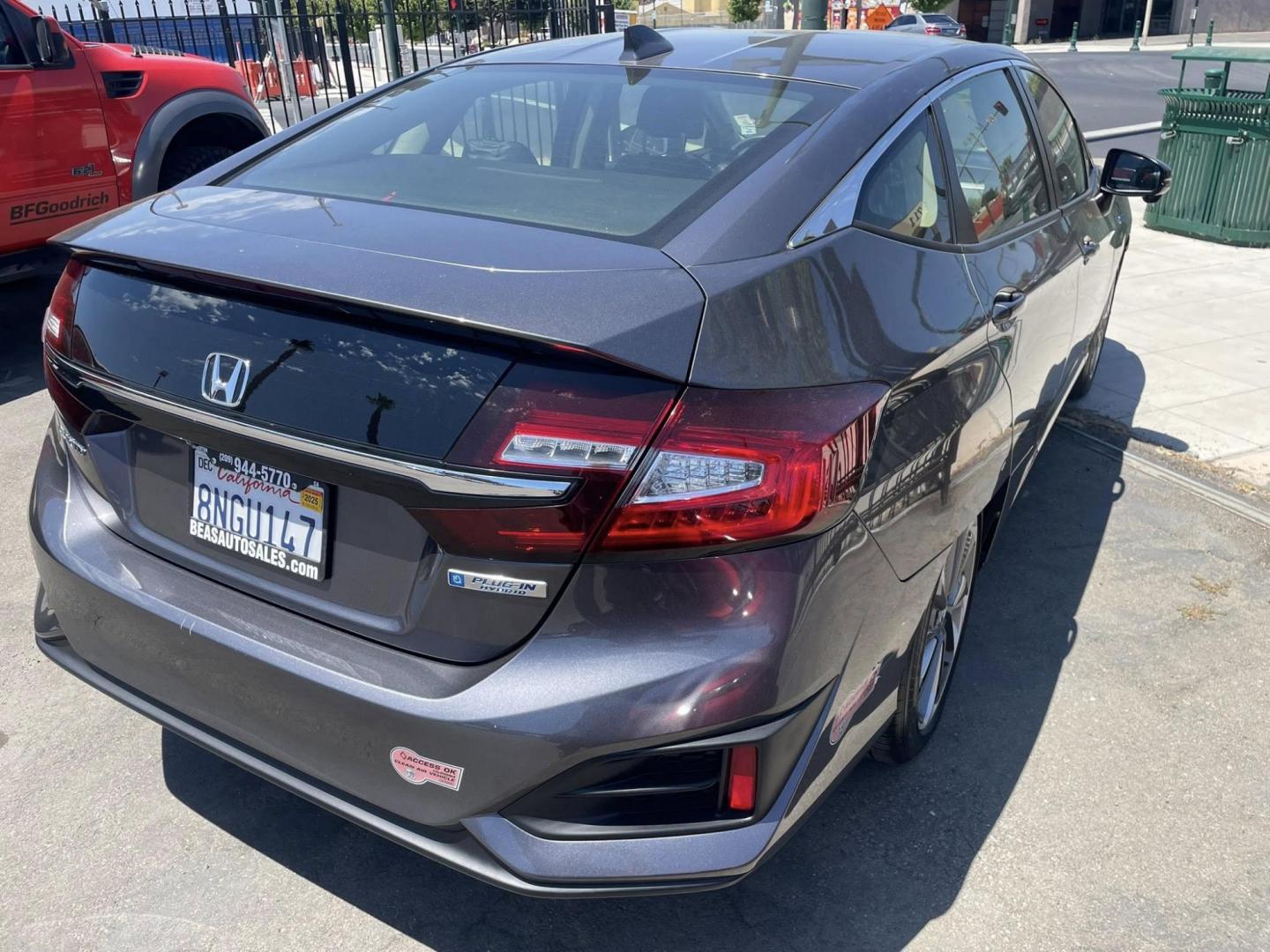 2019 Honda Clarity Plug-In Hybrid (JHMZC5F17KC) with an 1.5L L4 DOHC 16V HYBRID engine, CVT transmission, located at 744 E Miner Ave, Stockton, CA, 95202, (209) 944-5770, 37.956863, -121.282082 - Photo#12
