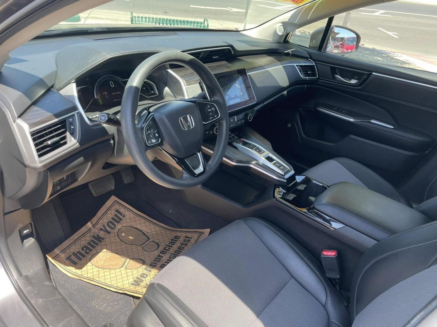 2019 Honda Clarity Plug-In Hybrid (JHMZC5F17KC) with an 1.5L L4 DOHC 16V HYBRID engine, CVT transmission, located at 744 E Miner Ave, Stockton, CA, 95202, (209) 944-5770, 37.956863, -121.282082 - Photo#6