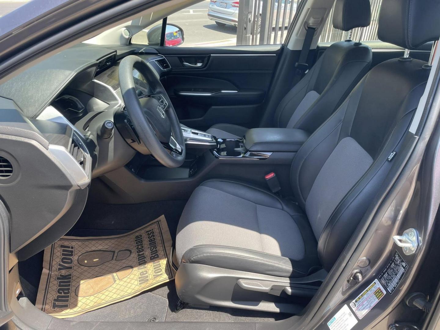 2019 Honda Clarity Plug-In Hybrid (JHMZC5F17KC) with an 1.5L L4 DOHC 16V HYBRID engine, CVT transmission, located at 744 E Miner Ave, Stockton, CA, 95202, (209) 944-5770, 37.956863, -121.282082 - Photo#7