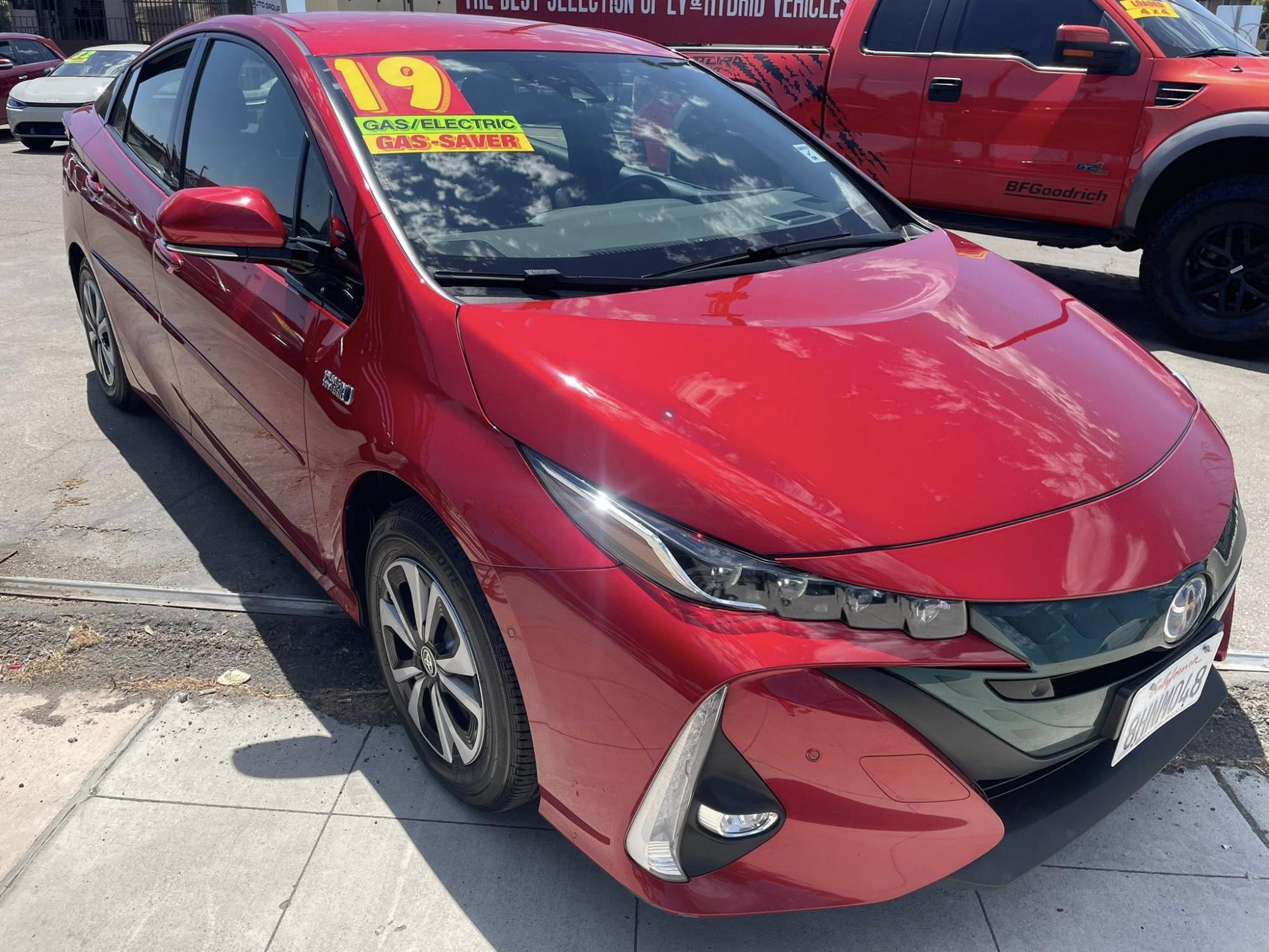 photo of 2019 Toyota Prius Prime Advance PLUG-IN HYBRID