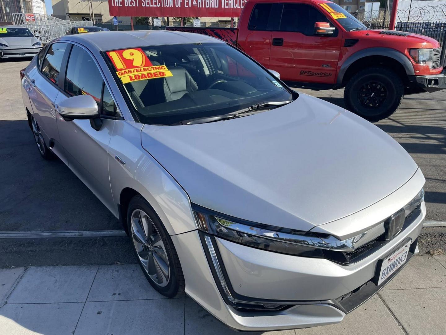 2019 Honda Clarity Touring Plug-In Hybrid (JHMZC5F3XKC) with an 1.5L L4 DOHC 16V HYBRID engine, CVT transmission, located at 744 E Miner Ave, Stockton, CA, 95202, (209) 944-5770, 37.956863, -121.282082 - PLUS TAXES AND FEES NO CHARGER AVAILABLE - Photo#1