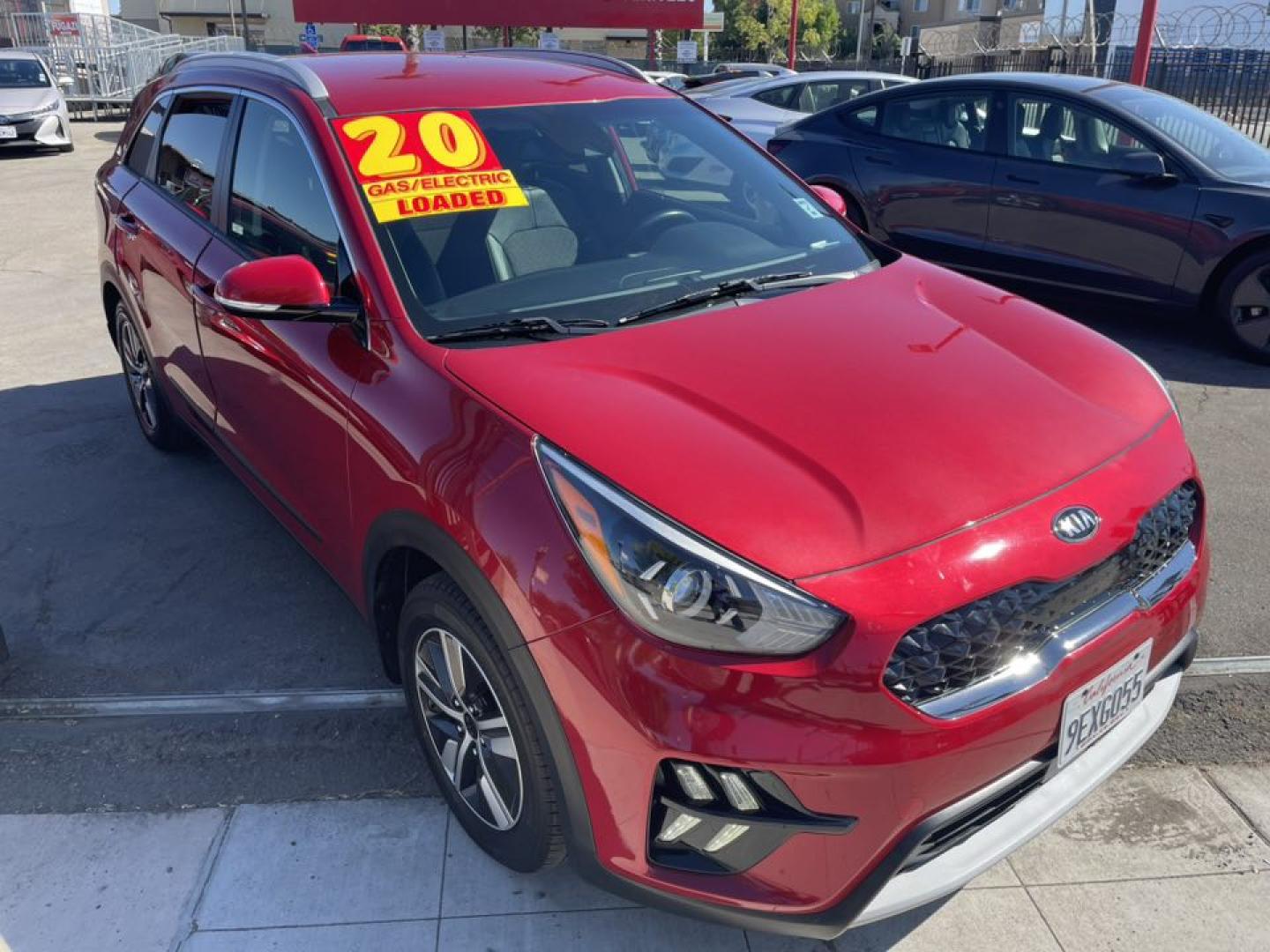 2020 Kia Niro Plug In Hybrid EX (KNDCD3LDXL5) , 6A transmission, located at 744 E Miner Ave, Stockton, CA, 95202, (209) 944-5770, 37.956863, -121.282082 - PLUS TAXES AND FEES NO CHARGER AVAILABLE - Photo#1
