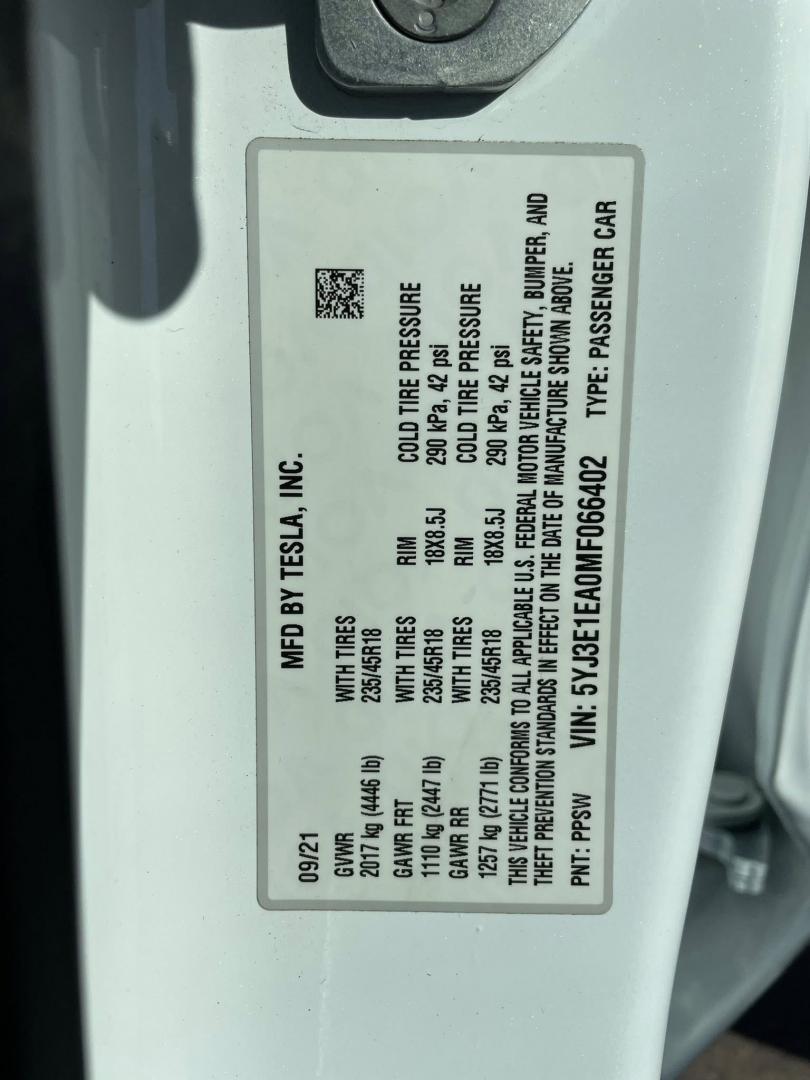 2021 Tesla Model 3 Standard Range Plus (5YJ3E1EA0MF) with an ELECTRIC engine, 1A transmission, located at 744 E Miner Ave, Stockton, CA, 95202, (209) 944-5770, 37.956863, -121.282082 - PLUS TAXES AND FEES NO CHARGER AVAILABLE - Photo#13