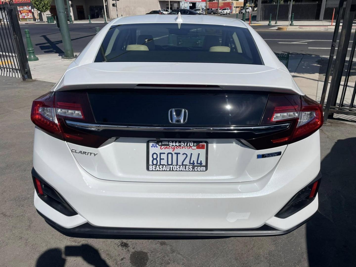 2018 Honda Clarity Plug-In Hybrid (JHMZC5F13JC) with an 1.5L L4 DOHC 16V HYBRID engine, CVT transmission, located at 744 E Miner Ave, Stockton, CA, 95202, (209) 944-5770, 37.956863, -121.282082 - Photo#13
