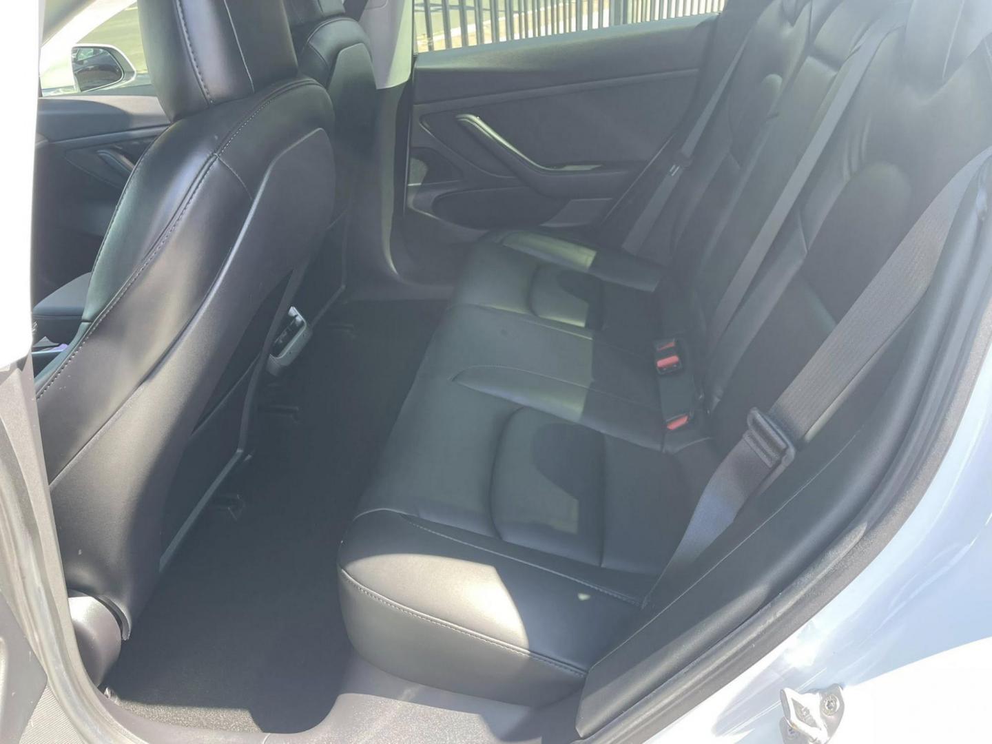 2020 Tesla Model 3 Base (5YJ3E1EA1LF) with an ELECTRIC engine, 1A transmission, located at 744 E Miner Ave, Stockton, CA, 95202, (209) 944-5770, 37.956863, -121.282082 - PLUS TAXES AND FEES NO CHARGER AVAILABLE - Photo#7