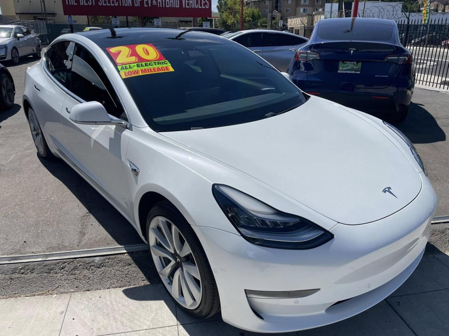 2020 Tesla Model 3 Base (5YJ3E1EA1LF) with an ELECTRIC engine, 1A transmission, located at 744 E Miner Ave, Stockton, CA, 95202, (209) 944-5770, 37.956863, -121.282082 - PLUS TAXES AND FEES NO CHARGER AVAILABLE - Photo#1