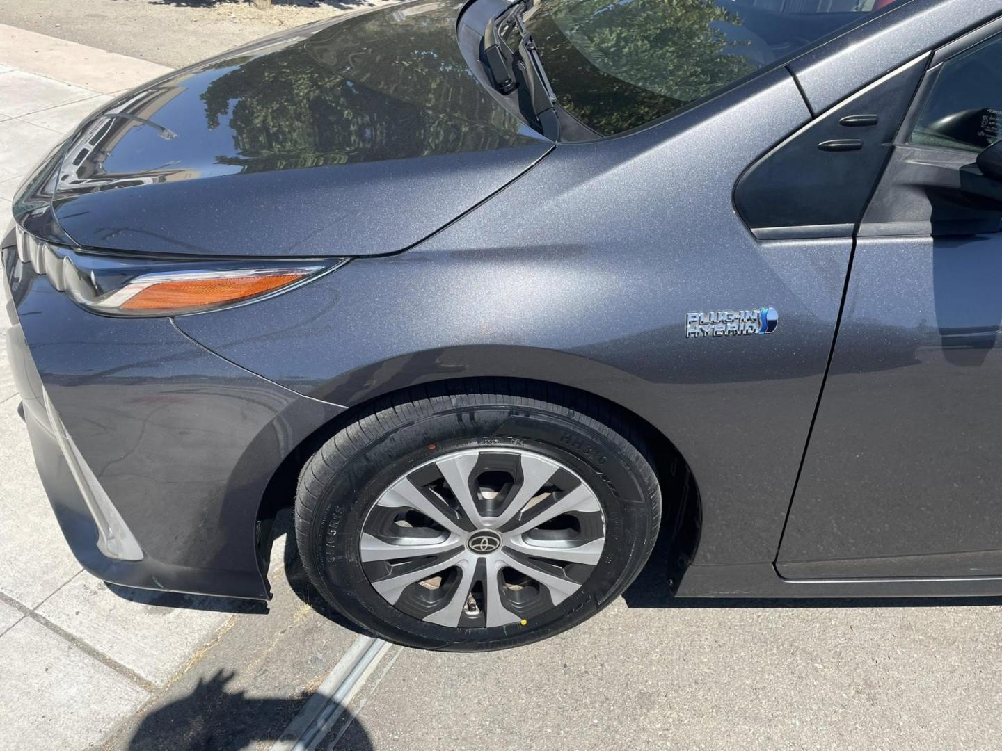 2021 Toyota Prius Prime LE (JTDKAMFP6M3) with an 1.8L L4 DOHC 16V HYBRID engine, CVT transmission, located at 744 E Miner Ave, Stockton, CA, 95202, (209) 944-5770, 37.956863, -121.282082 - PLUS TAXES AND FEES NO CHARGER AVAILABLE - Photo#4