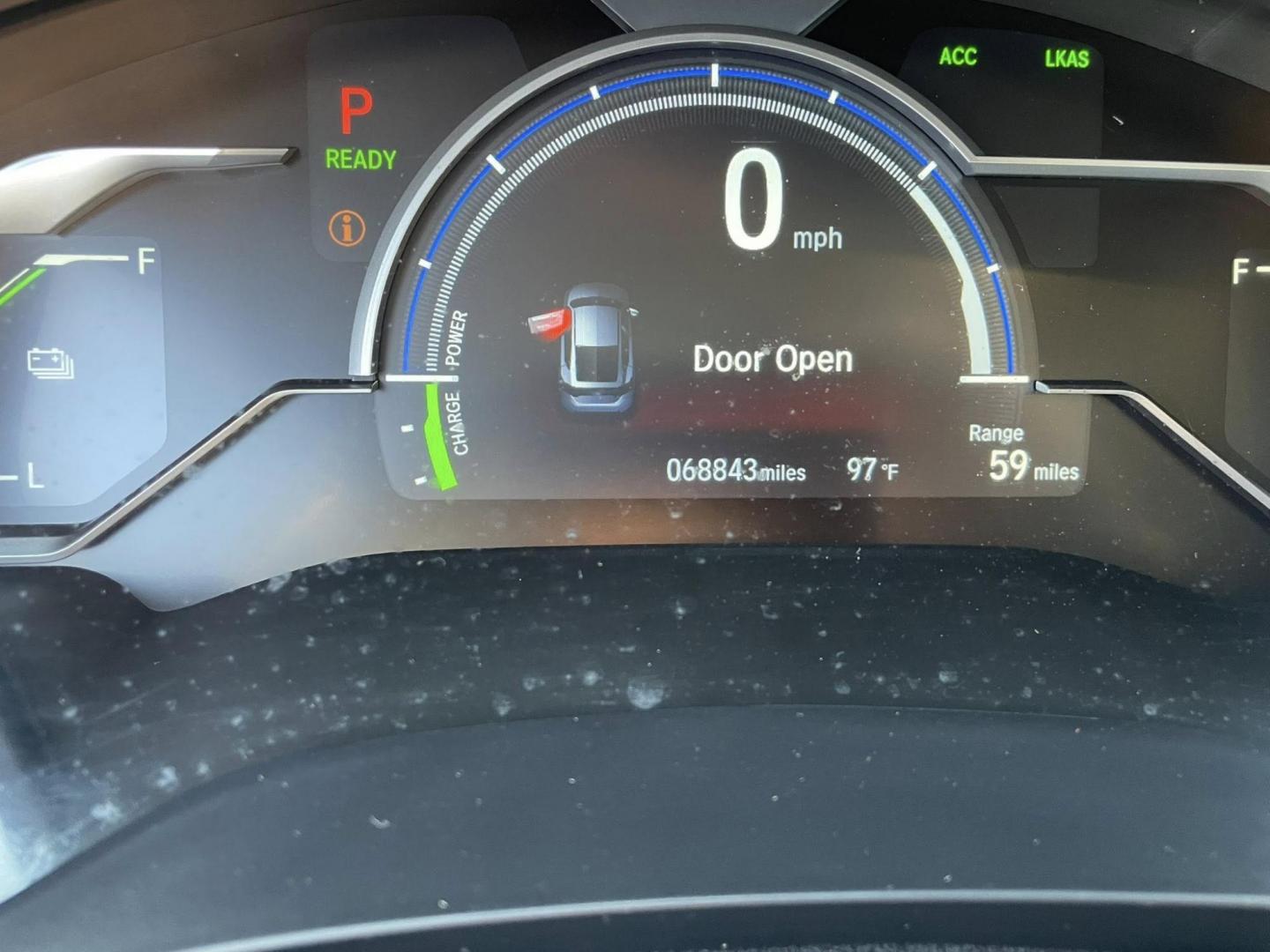 2018 Honda Clarity Touring Plug-In Hybrid (JHMZC5F36JC) with an 1.5L L4 DOHC 16V HYBRID engine, CVT transmission, located at 744 E Miner Ave, Stockton, CA, 95202, (209) 944-5770, 37.956863, -121.282082 - PLUS TAXES AND FEES NO CHARGER AVAILABLE - Photo#12
