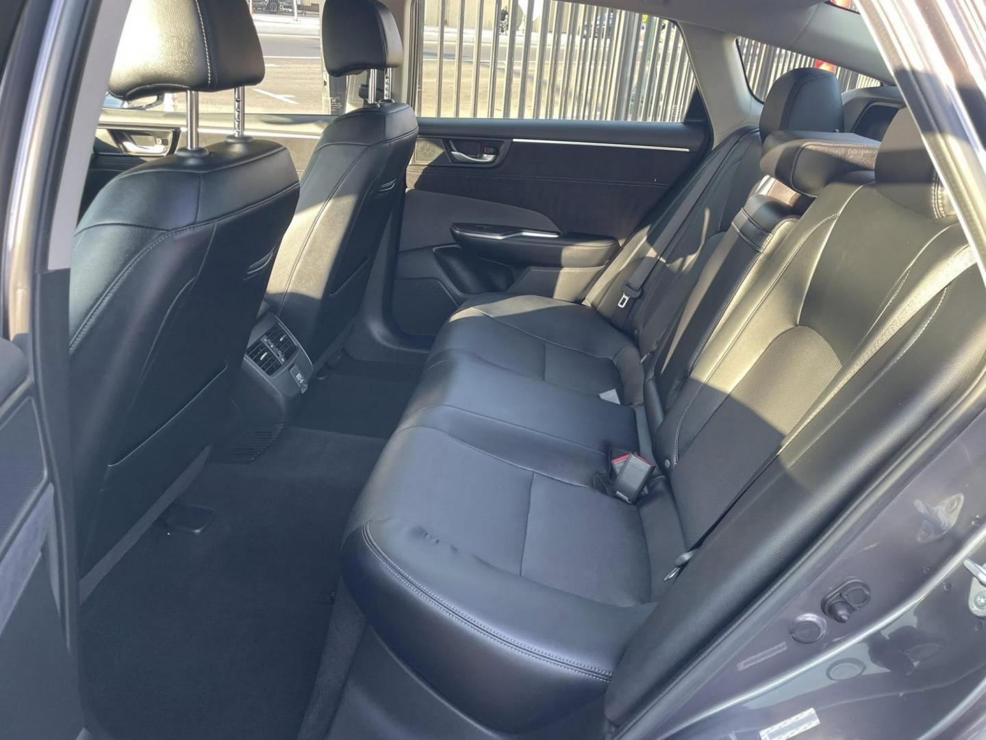 2018 Honda Clarity Touring Plug-In Hybrid (JHMZC5F36JC) with an 1.5L L4 DOHC 16V HYBRID engine, CVT transmission, located at 744 E Miner Ave, Stockton, CA, 95202, (209) 944-5770, 37.956863, -121.282082 - PLUS TAXES AND FEES NO CHARGER AVAILABLE - Photo#8