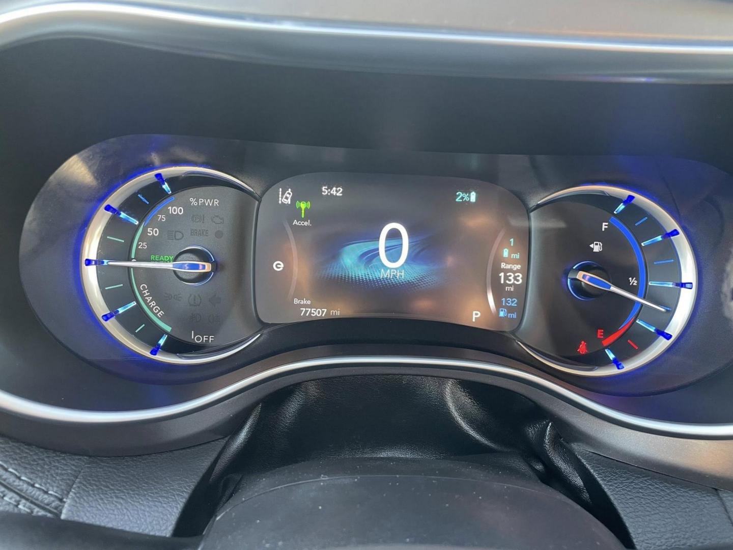 2018 Chrysler Pacifica Hybrid Limited (2C4RC1N79JR) with an 3.6L V6 DOHC 24V HYBRID engine, CVT transmission, located at 744 E Miner Ave, Stockton, CA, 95202, (209) 944-5770, 37.956863, -121.282082 - PLUS TAXES AND FEES NO CHARGER AVAILABLE - Photo#14