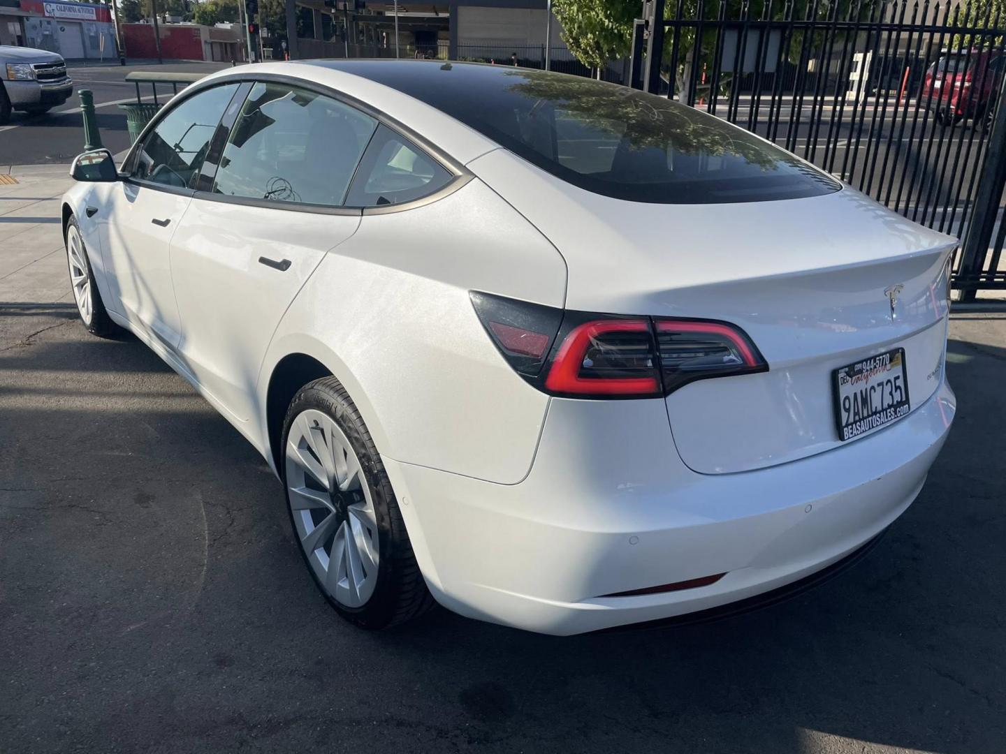 2022 Tesla Model 3 Long Range (5YJ3E1EB5NF) with an ELECTRIC engine, 1A transmission, located at 744 E Miner Ave, Stockton, CA, 95202, (209) 944-5770, 37.956863, -121.282082 - Photo#7
