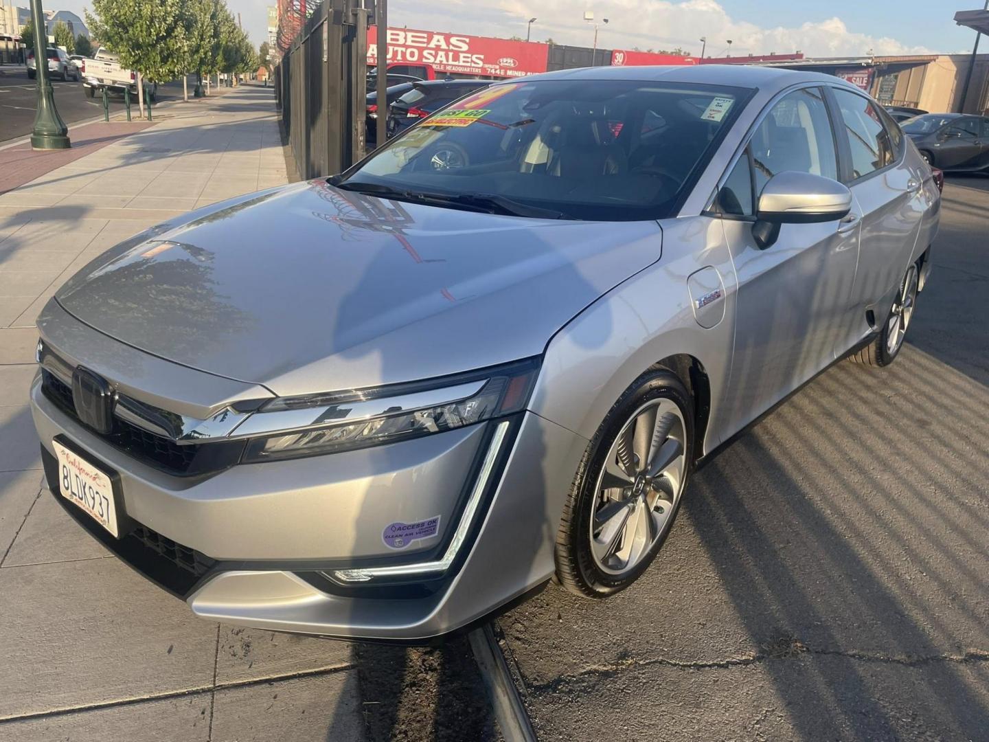 2019 Honda Clarity Touring Plug-In Hybrid (JHMZC5F33KC) with an 1.5L L4 DOHC 16V HYBRID engine, CVT transmission, located at 744 E Miner Ave, Stockton, CA, 95202, (209) 944-5770, 37.956863, -121.282082 - Photo#3