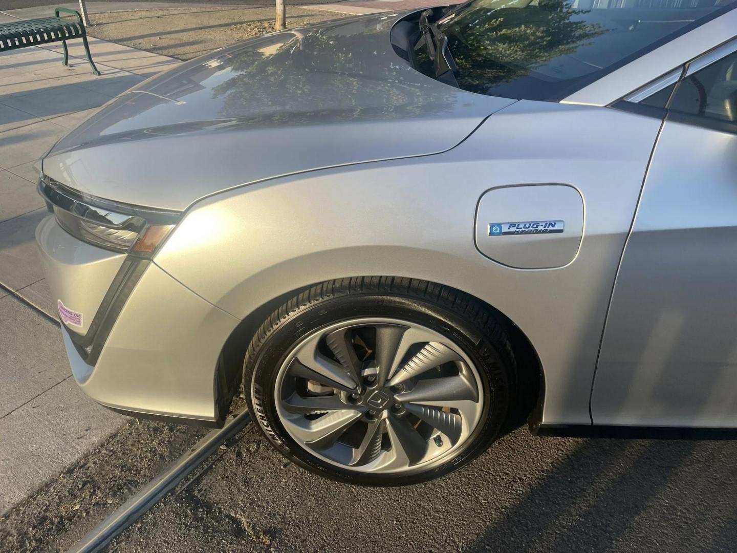 2019 Honda Clarity Touring Plug-In Hybrid (JHMZC5F33KC) with an 1.5L L4 DOHC 16V HYBRID engine, CVT transmission, located at 744 E Miner Ave, Stockton, CA, 95202, (209) 944-5770, 37.956863, -121.282082 - Photo#4
