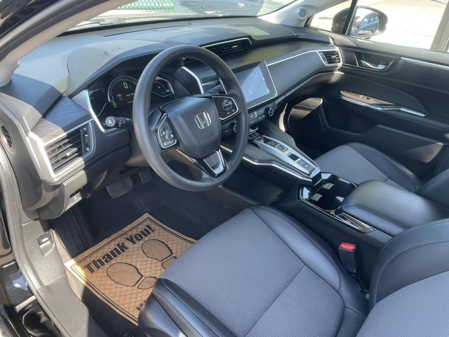 2018 Honda Clarity Plug-In Hybrid (JHMZC5F14JC) with an 1.5L L4 DOHC 16V HYBRID engine, CVT transmission, located at 744 E Miner Ave, Stockton, CA, 95202, (209) 944-5770, 37.956863, -121.282082 - PLUS TAXES AND FEES NO CHARGER AVAILABLE - Photo#6