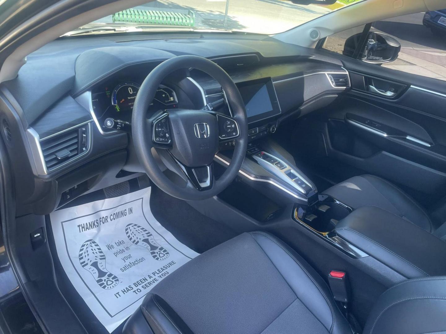 2020 Honda Clarity Plug-In Hybrid (JHMZC5F13LC) with an 1.5L L4 DOHC 16V HYBRID engine, CVT transmission, located at 744 E Miner Ave, Stockton, CA, 95202, (209) 944-5770, 37.956863, -121.282082 - PLUS TAXES AND FEES NO CHARGER AVAILABLE - Photo#6