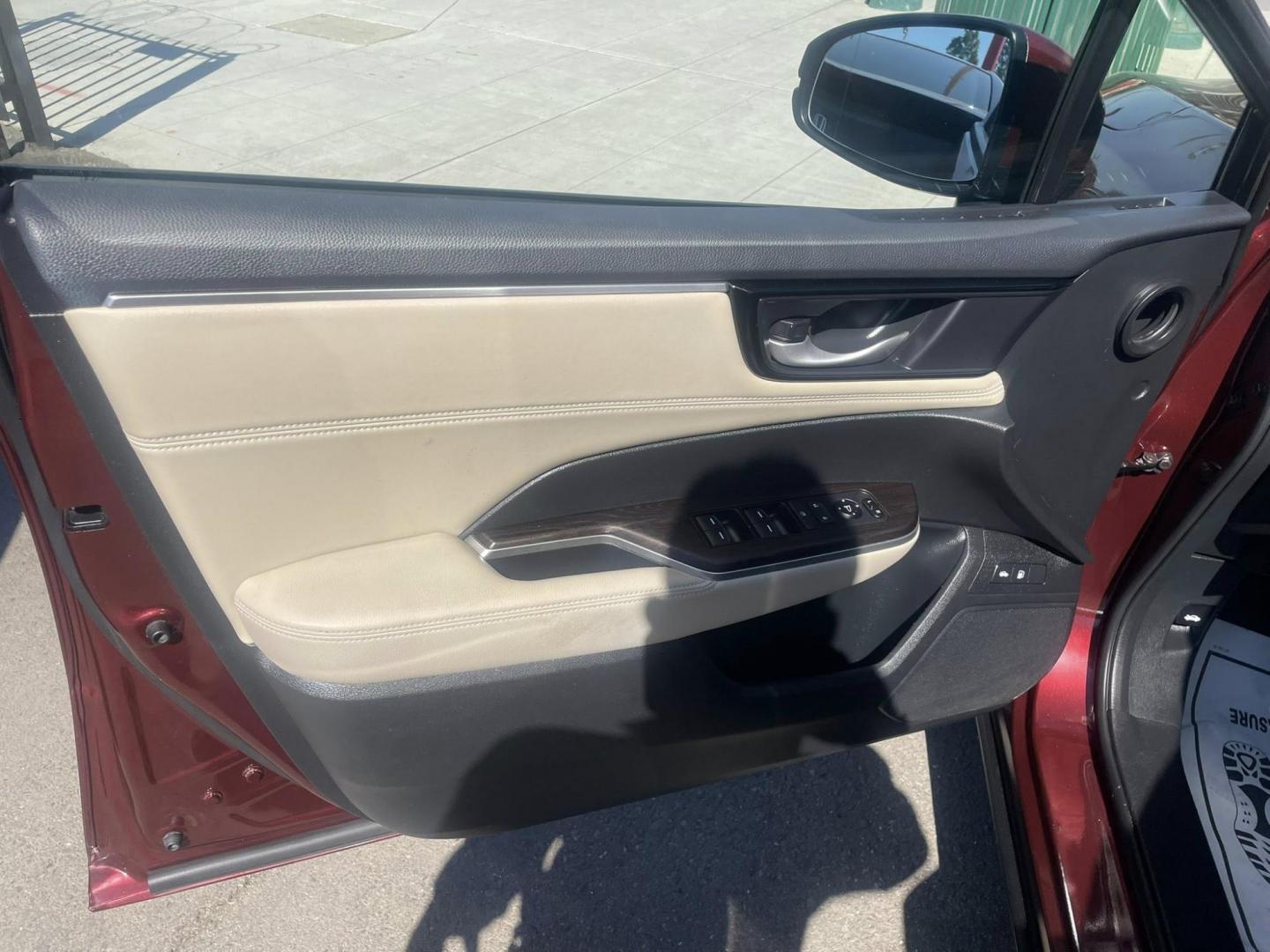 2018 Honda Clarity Plug-In Hybrid (JHMZC5F14JC) with an 1.5L L4 DOHC 16V HYBRID engine, CVT transmission, located at 744 E Miner Ave, Stockton, CA, 95202, (209) 944-5770, 37.956863, -121.282082 - PLUS TAXES AND FEES NO CHARGER AVAILABLE - Photo#3