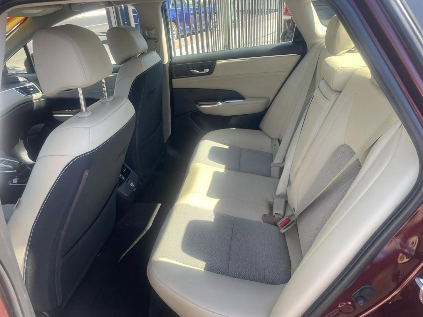 2018 Honda Clarity Plug-In Hybrid (JHMZC5F14JC) with an 1.5L L4 DOHC 16V HYBRID engine, CVT transmission, located at 744 E Miner Ave, Stockton, CA, 95202, (209) 944-5770, 37.956863, -121.282082 - PLUS TAXES AND FEES NO CHARGER AVAILABLE - Photo#7