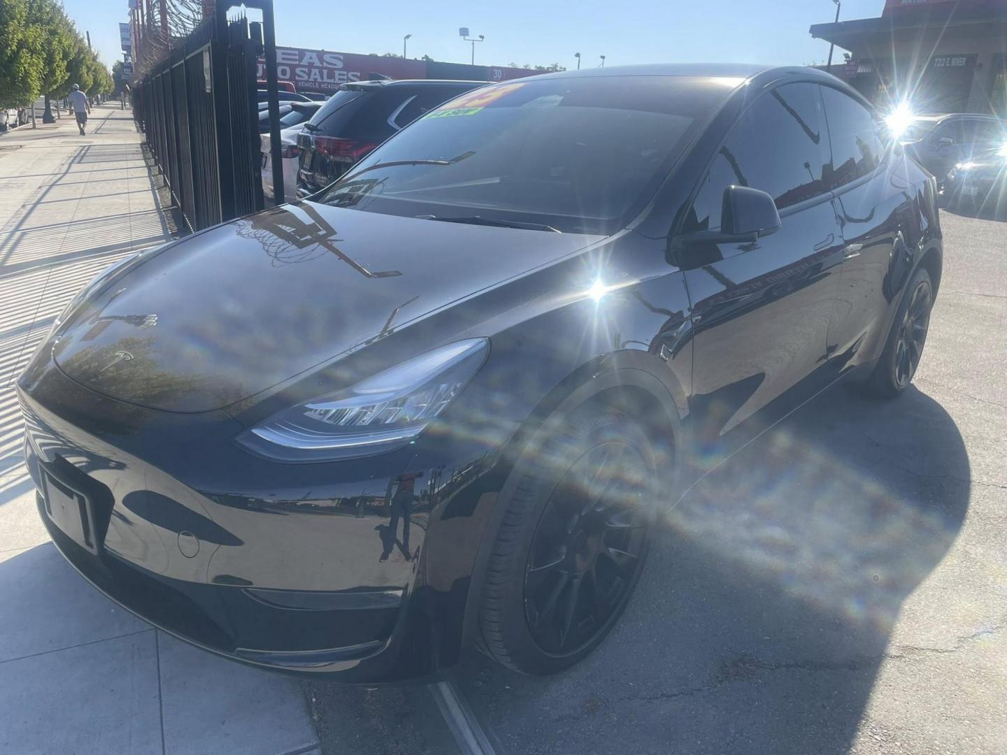 2023 Tesla Model Y Long Range (7SAYGDEE2PA) with an ELECTRIC engine, 1A transmission, located at 744 E Miner Ave, Stockton, CA, 95202, (209) 944-5770, 37.956863, -121.282082 - PLUS TAXES AND FEES NO CHARGER AVAILABLE - Photo#2