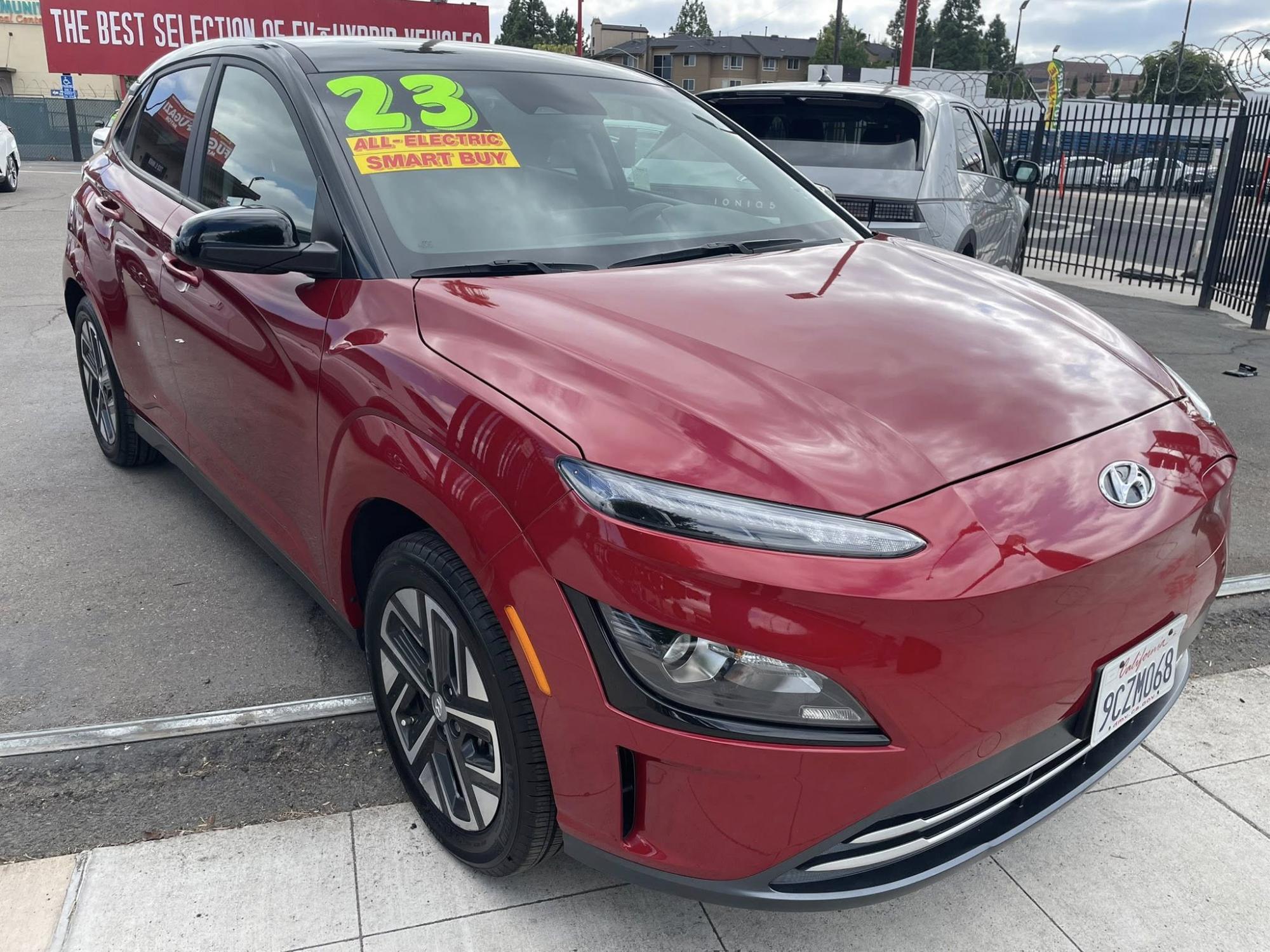 photo of 2023 Hyundai Kona FULLY ELECTRIC VEHICLE 