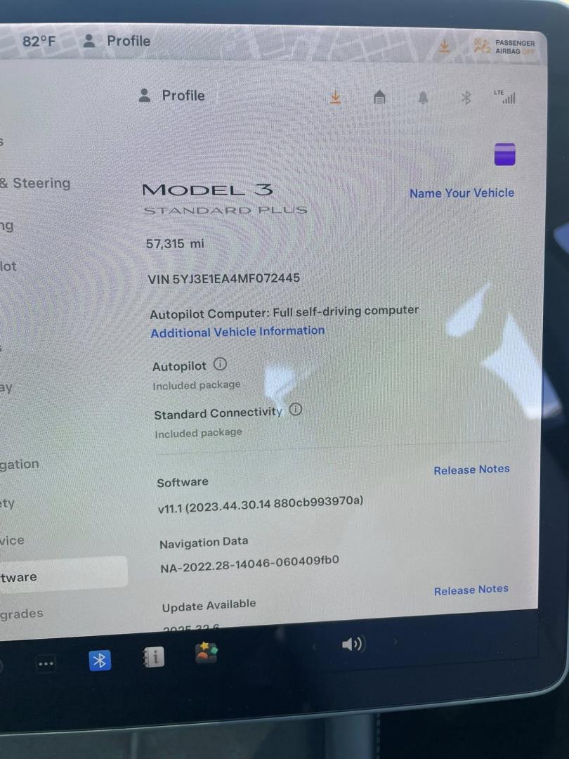 2021 Tesla Model 3 Standard Range Plus (5YJ3E1EA4MF) with an ELECTRIC engine, 1A transmission, located at 744 E Miner Ave, Stockton, CA, 95202, (209) 944-5770, 37.956863, -121.282082 - PLUS TAXES AND FEES NO CHARGER AVAILABLE - Photo#11