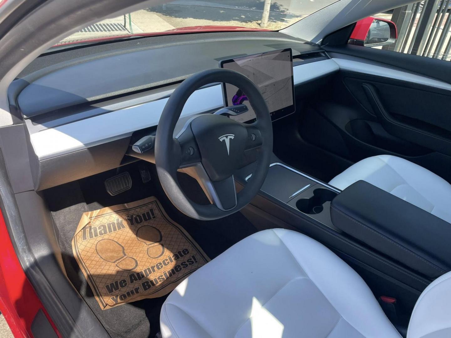 2021 Tesla Model 3 Standard Range Plus (5YJ3E1EA4MF) with an ELECTRIC engine, 1A transmission, located at 744 E Miner Ave, Stockton, CA, 95202, (209) 944-5770, 37.956863, -121.282082 - PLUS TAXES AND FEES NO CHARGER AVAILABLE - Photo#4