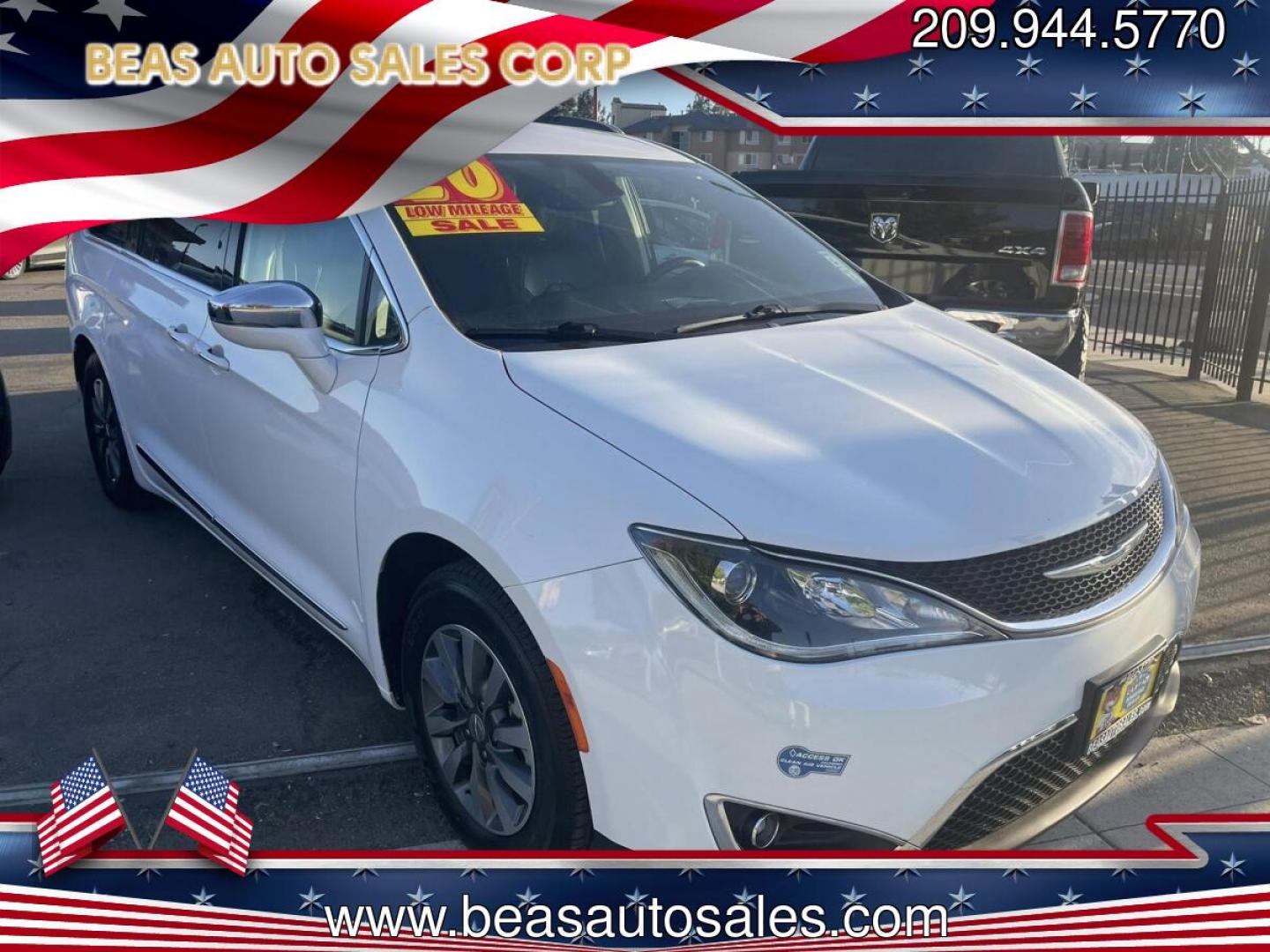 2020 Chrysler Pacifica Hybrid Limited (2C4RC1N72LR) with an 3.6L V6 DOHC 24V HYBRID engine, CVT transmission, located at 744 E Miner Ave, Stockton, CA, 95202, (209) 944-5770, 37.956863, -121.282082 - PLUS TAXES AND FEES NO CHARGES- Photo#0