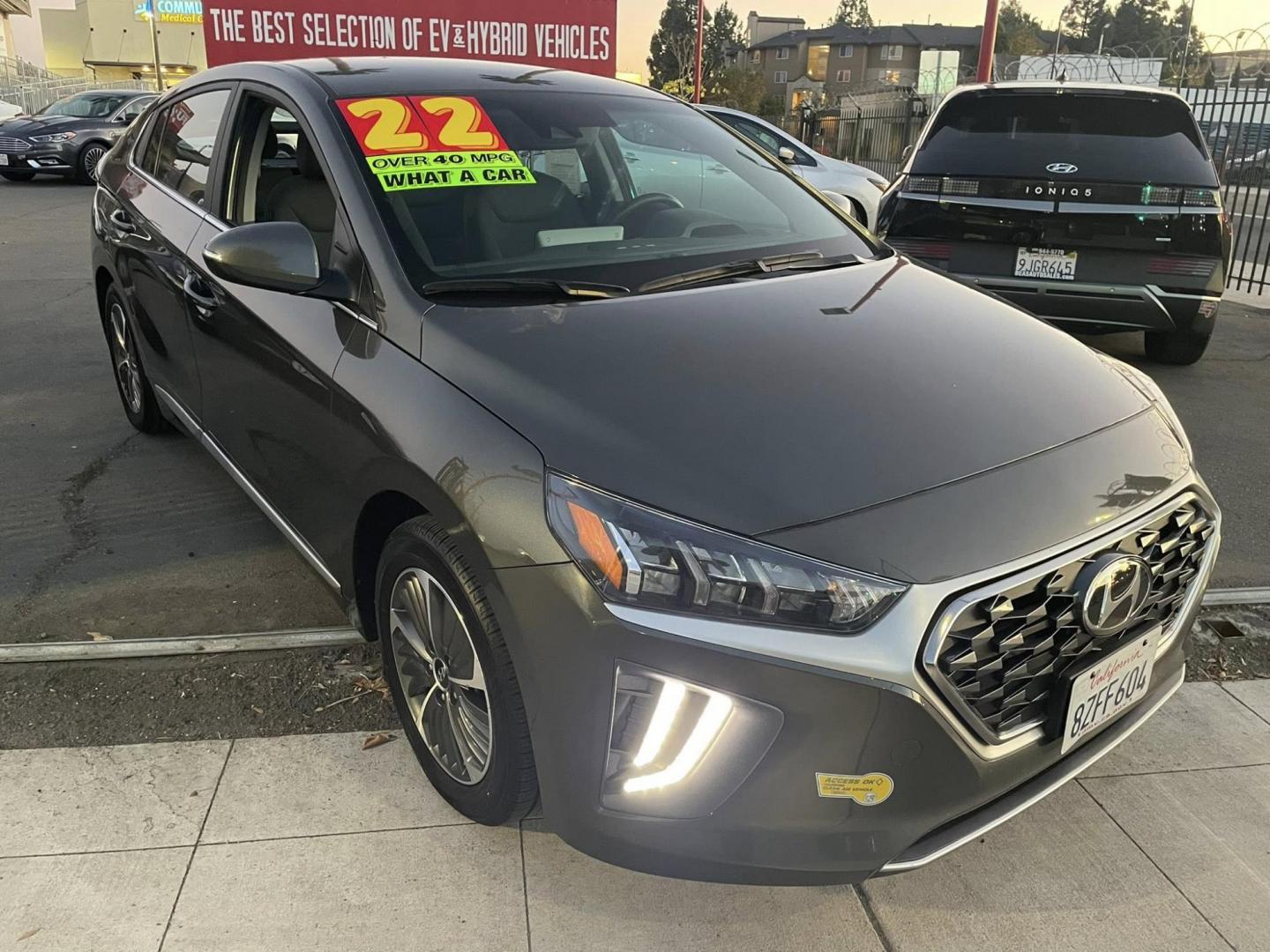 2022 Hyundai Ioniq Plug-In Hybrid SEL (KMHC75LD4NU) with an 1.6L L4 DOHC 16V HYBRID engine, 6A transmission, located at 744 E Miner Ave, Stockton, CA, 95202, (209) 944-5770, 37.956863, -121.282082 - Photo#0