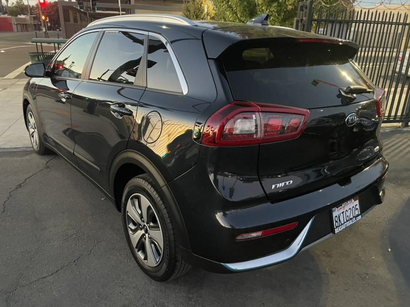 2019 Kia Niro Plug In Hybrid EX (KNDCD3LD5K5) , 6A transmission, located at 744 E Miner Ave, Stockton, CA, 95202, (209) 944-5770, 37.956863, -121.282082 - Photo#10