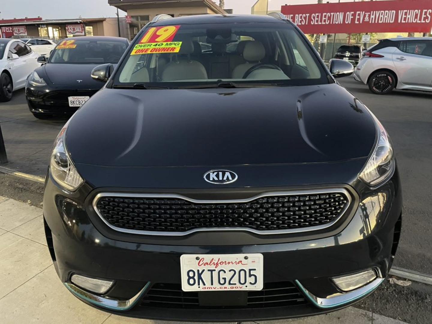 2019 Kia Niro Plug In Hybrid EX (KNDCD3LD5K5) , 6A transmission, located at 744 E Miner Ave, Stockton, CA, 95202, (209) 944-5770, 37.956863, -121.282082 - Photo#2