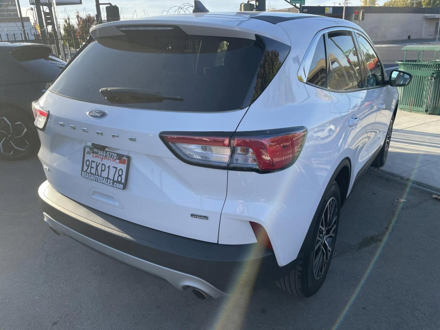 2022 Ford Escape Plug-in Hybrid SE (1FMCU0EZ3NU) with an 2.5L L4 DOHC 16V HYBRID engine, 6A transmission, located at 744 E Miner Ave, Stockton, CA, 95202, (209) 944-5770, 37.956863, -121.282082 - Photo#10