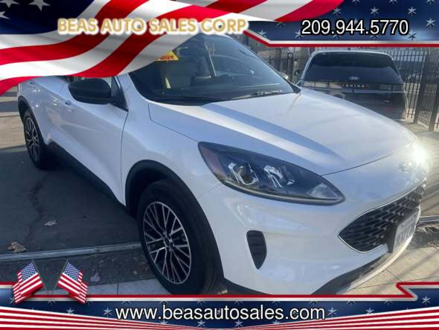 2022 Ford Escape Plug-in Hybrid SE (1FMCU0EZ3NU) with an 2.5L L4 DOHC 16V HYBRID engine, 6A transmission, located at 744 E Miner Ave, Stockton, CA, 95202, (209) 944-5770, 37.956863, -121.282082- Photo#0