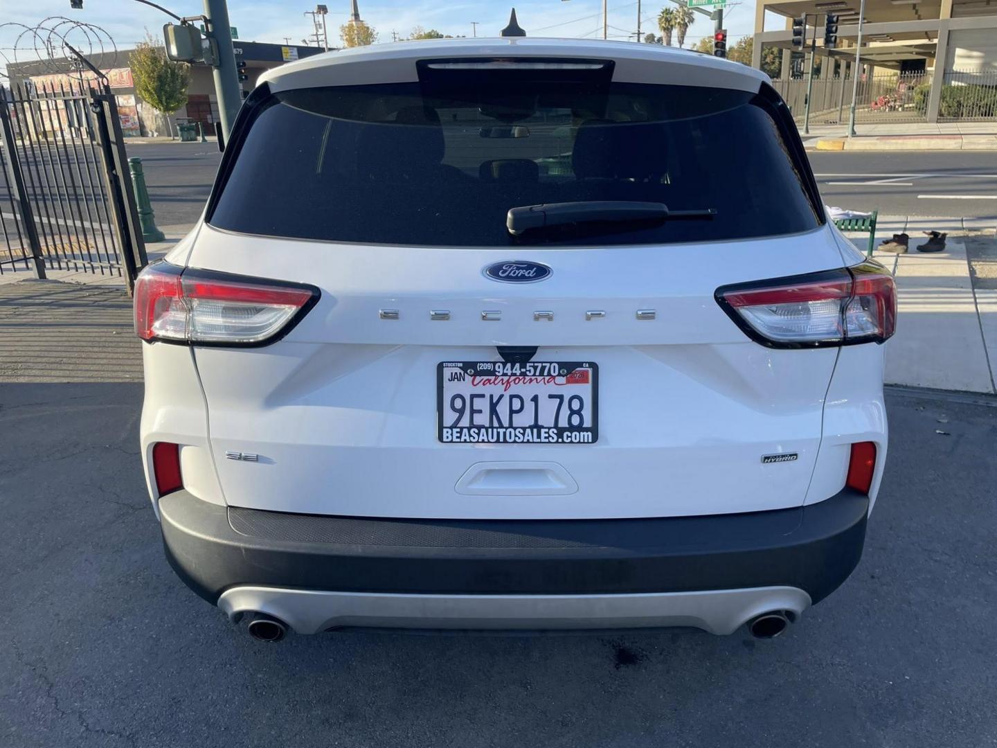 2022 Ford Escape Plug-in Hybrid SE (1FMCU0EZ3NU) with an 2.5L L4 DOHC 16V HYBRID engine, 6A transmission, located at 744 E Miner Ave, Stockton, CA, 95202, (209) 944-5770, 37.956863, -121.282082 - Photo#9