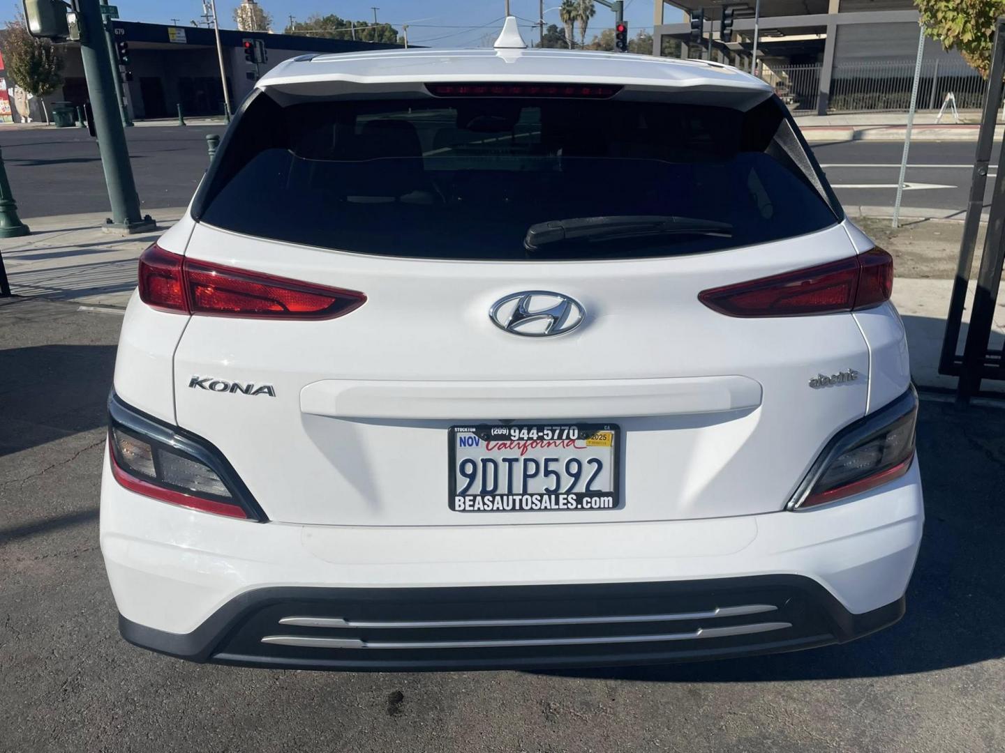 2023 Hyundai Kona EV SEL (KM8K23AG1PU) with an ELECTRIC engine, 1A transmission, located at 744 E Miner Ave, Stockton, CA, 95202, (209) 944-5770, 37.956863, -121.282082 - PLUS TAXES AND FEES - Photo#11