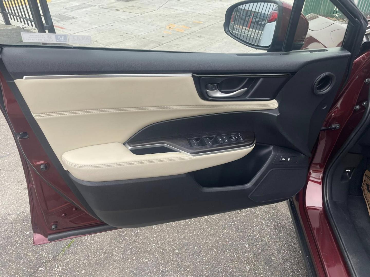 2019 Honda Clarity Plug-In Hybrid (JHMZC5F16KC) with an 1.5L L4 DOHC 16V HYBRID engine, CVT transmission, located at 744 E Miner Ave, Stockton, CA, 95202, (209) 944-5770, 37.956863, -121.282082 - PLUS TAXES AND FEES - Photo#5