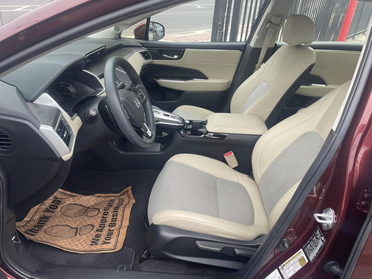 2019 Honda Clarity Plug-In Hybrid (JHMZC5F16KC) with an 1.5L L4 DOHC 16V HYBRID engine, CVT transmission, located at 744 E Miner Ave, Stockton, CA, 95202, (209) 944-5770, 37.956863, -121.282082 - PLUS TAXES AND FEES - Photo#6