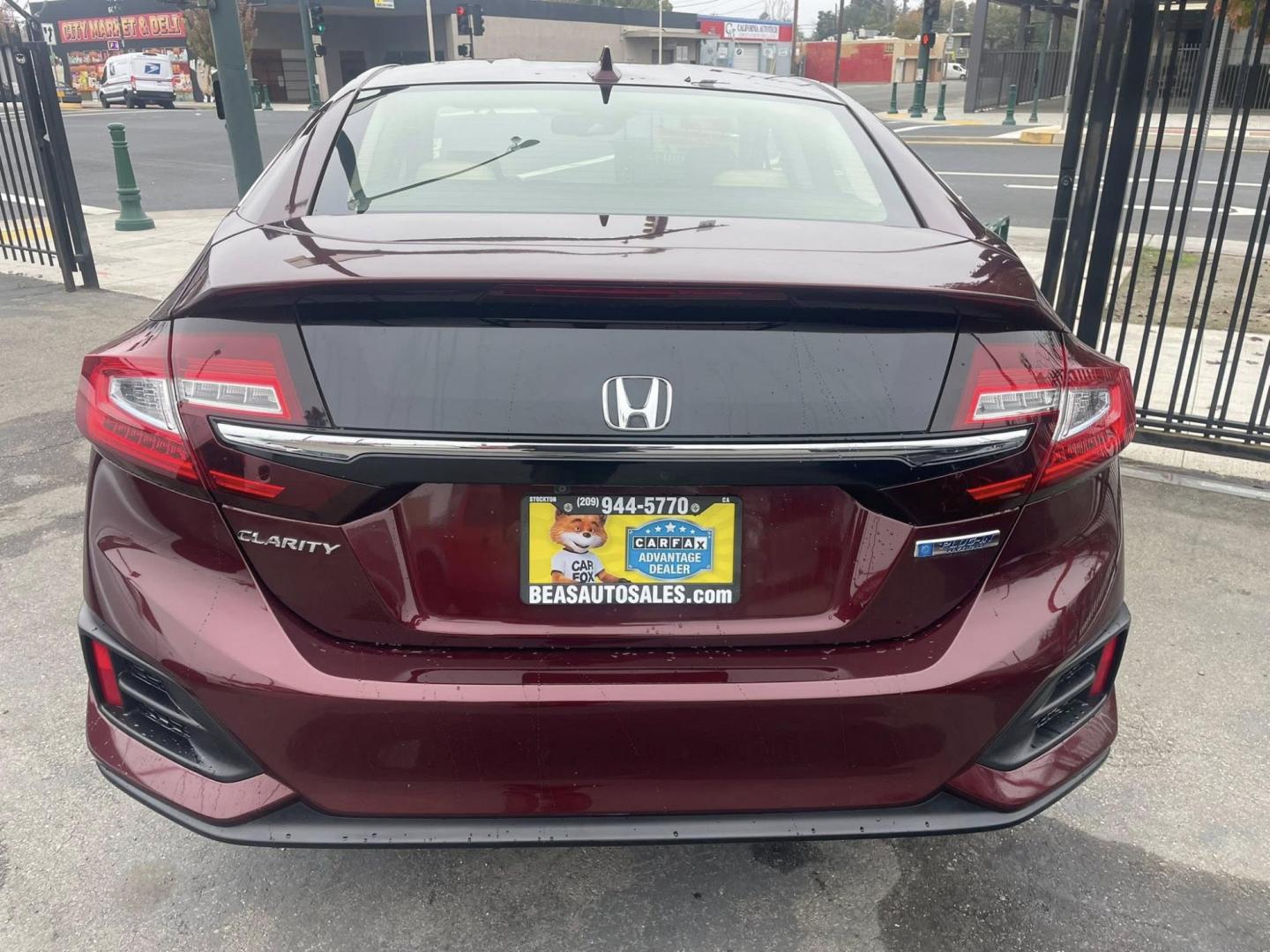 2019 Honda Clarity Plug-In Hybrid (JHMZC5F16KC) with an 1.5L L4 DOHC 16V HYBRID engine, CVT transmission, located at 744 E Miner Ave, Stockton, CA, 95202, (209) 944-5770, 37.956863, -121.282082 - PLUS TAXES AND FEES - Photo#10