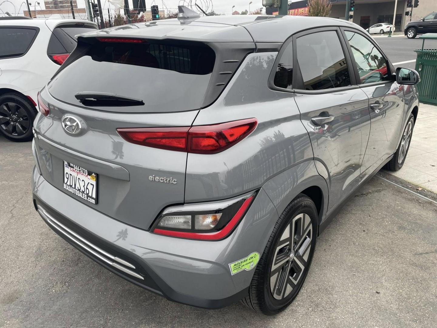 2023 Hyundai Kona EV SEL (KM8K23AG5PU) with an ELECTRIC engine, 1A transmission, located at 744 E Miner Ave, Stockton, CA, 95202, (209) 944-5770, 37.956863, -121.282082 - PLUS TAXES AND FEES - Photo#10