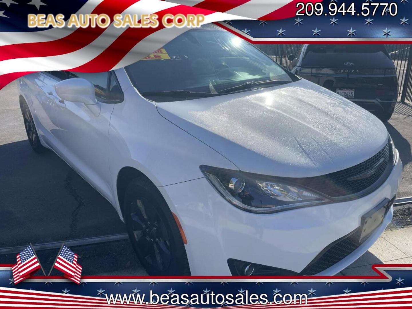 2020 Chrysler Pacifica Hybrid Touring L (2C4RC1L75LR) with an 3.6L V6 DOHC 24V HYBRID engine, CVT transmission, located at 744 E Miner Ave, Stockton, CA, 95202, (209) 944-5770, 37.956863, -121.282082 - PLUS TAXES AND FEES - Photo#0